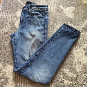 Joe’s Jeans Skinny Ankle Addie Medium Wash Denim